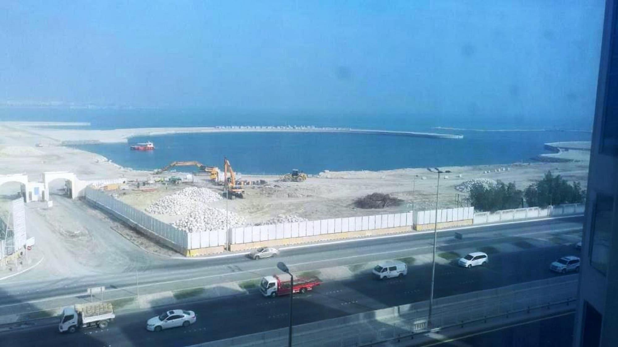 Phoenicia Tower Hotel And Spa Manama Exterior photo
